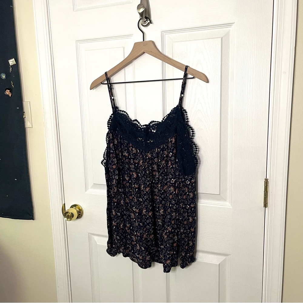 ✧･ﾟnavy floral cold shoulder top